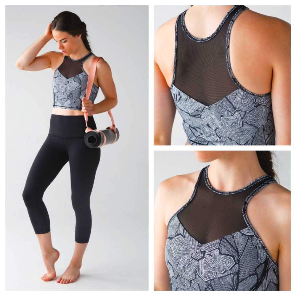 Lululemon Get It Om Bra Mini Dottie Tribe White Black/Black Size 6